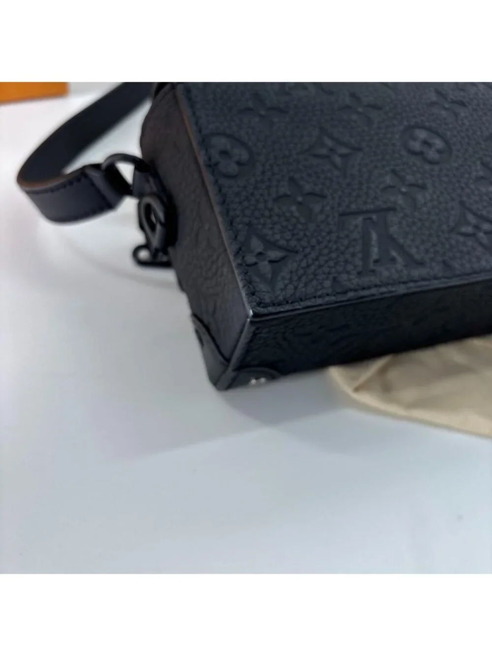 Louis Vuitton name louis